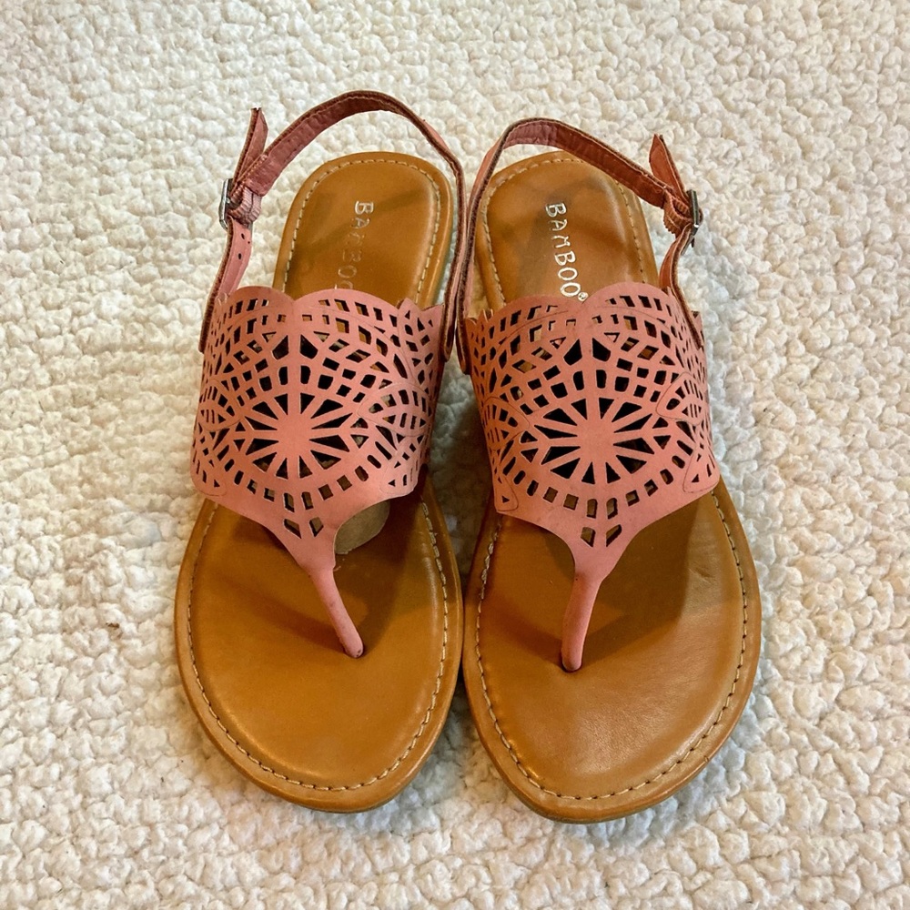 LIKE NEW‼️Bamboo Laser-Cut Sandals
